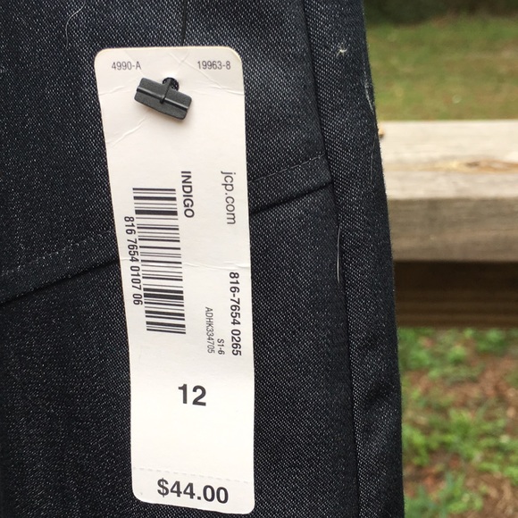 Worthington indigo skirt with leather buckle - Picture 4 of 7